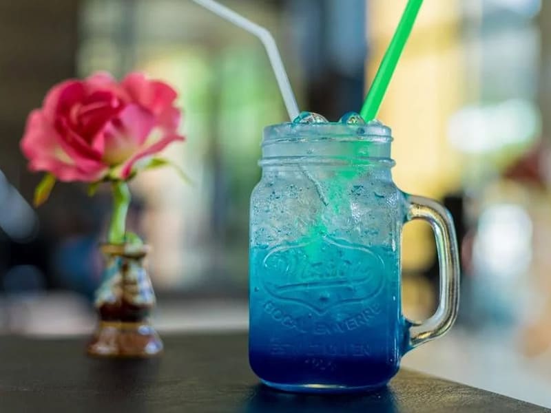 Cách thức pha chế ra ly Soda biển xanh hoàn hảo nhất