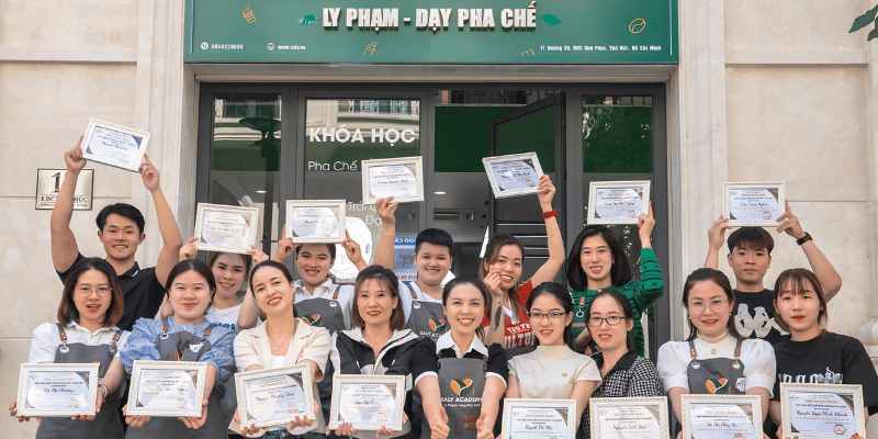 Trung tâm đào tạo pha chế chuyên sâu Ly Phạm - Dạy Pha Chế | SaLy Academy