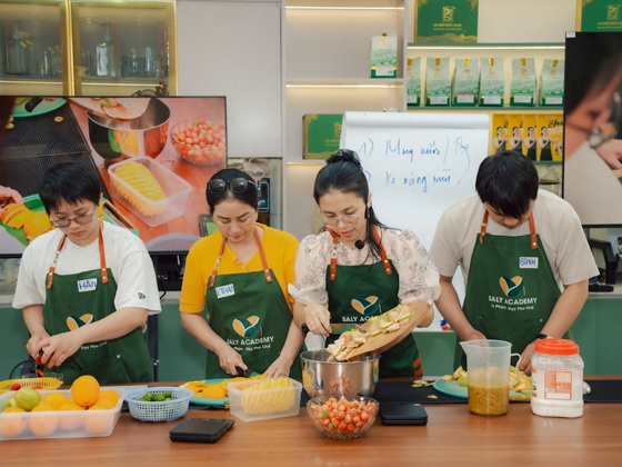 Hình ảnh thực tế tại lớp học ở Saly Academy