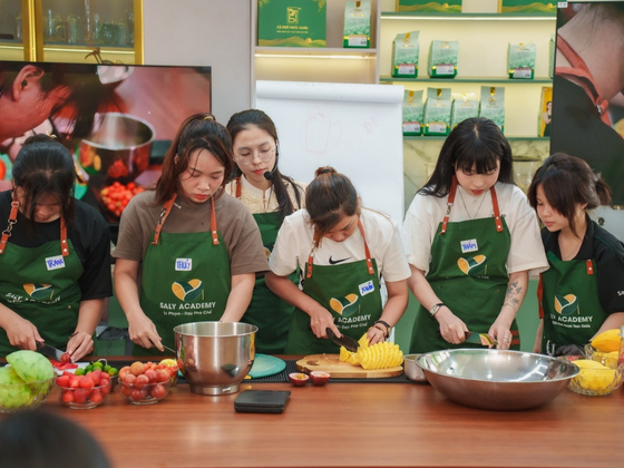 Hình ảnh thực tế tại lớp học ở Saly Academy