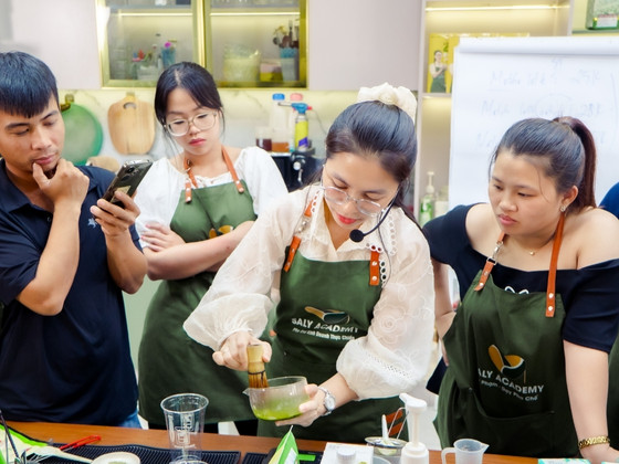 Hình ảnh lớp học pha chế tổng hợp tại Saly Academy