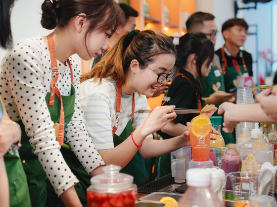 Học viên thực hành tại lớp