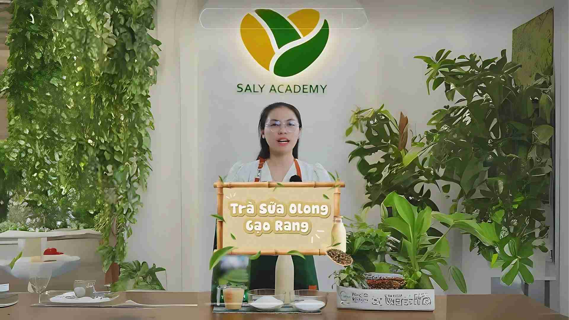 Trà Sữa Gạo Rang - Ly Phạm Dạy Pha Chế Saly Academy