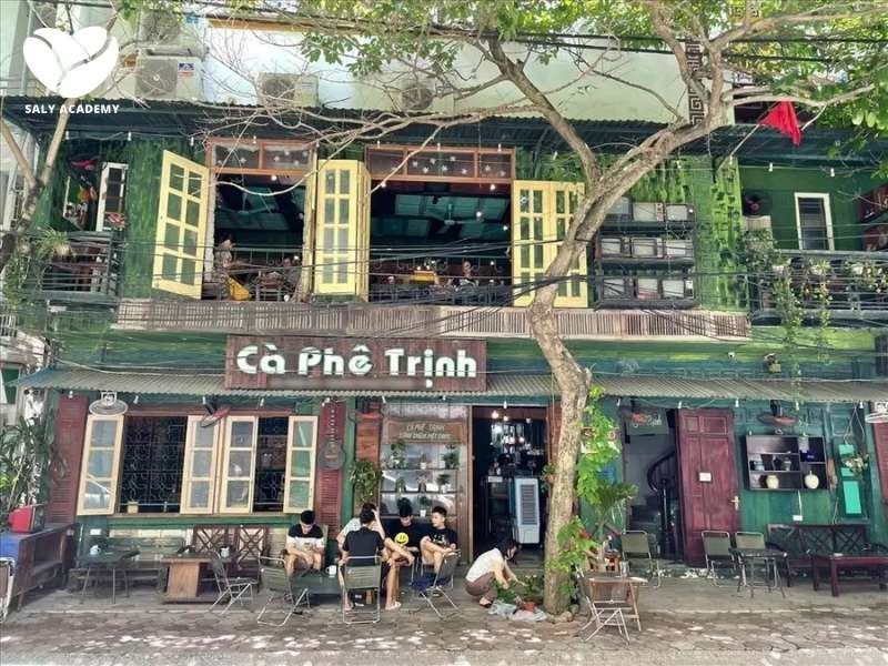 Bạn thường xuyên đăng tải hình ảnh đẹp, video thú vị của quán để thu hút khách hàng tiềm năng