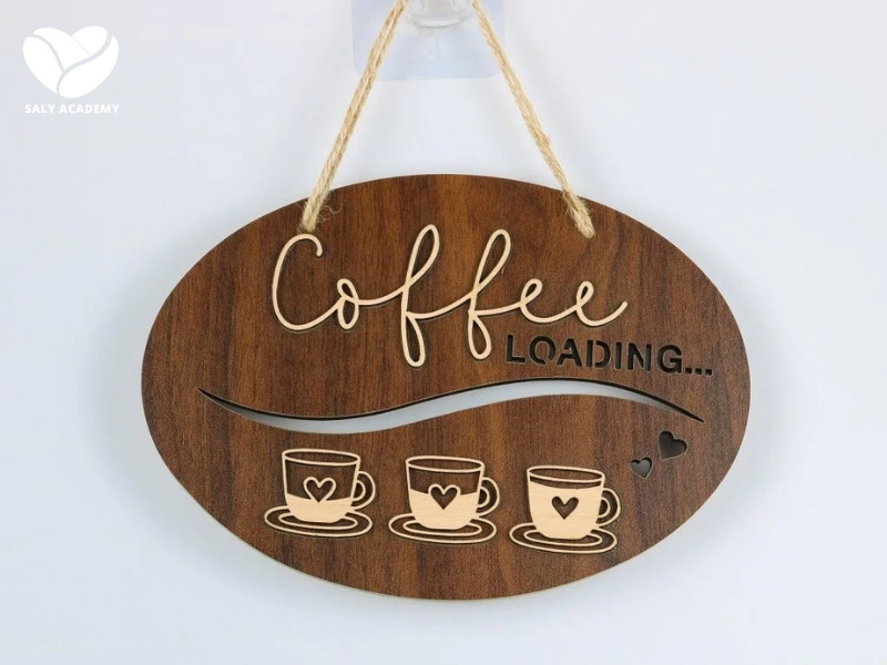 Bảng hiệu gỗ treo tường, tiết kiệm diện tích, dễ dàng lắp đặt