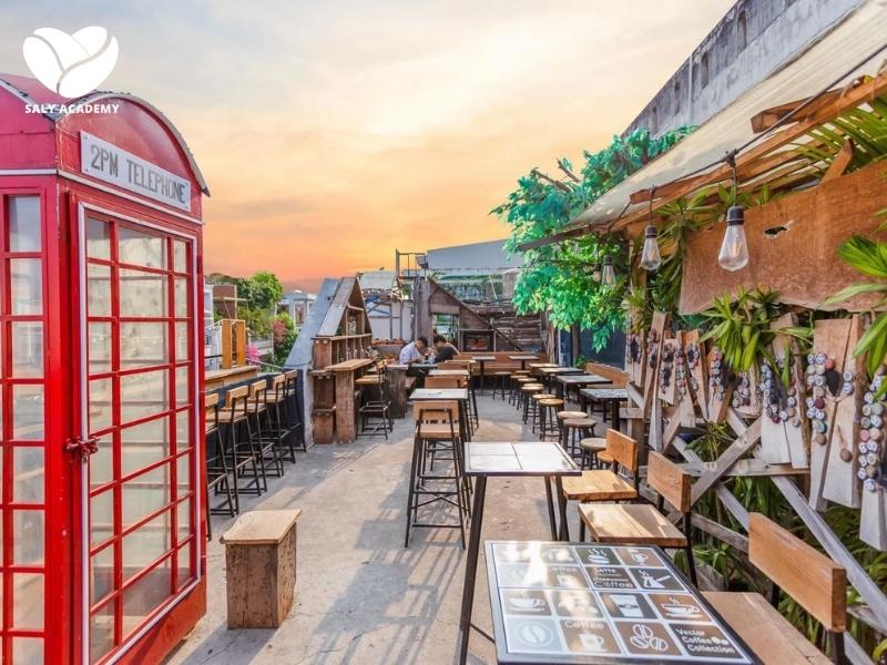 Cafe rooftop hoặc ven hồ, suối Cafe rooftop hoặc ven hồ, suối