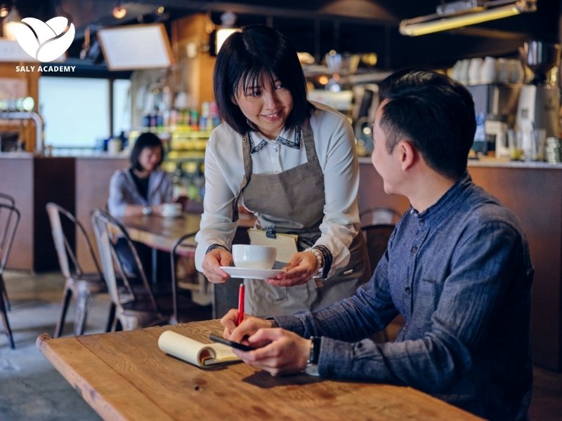 Tổ chức các chương trình đào tạo nhân viên thường xuyên để nâng cao chất lượng dịch vụ Tổ chức các chương trình đào tạo nhân viên thường xuyên để nâng cao chất lượng dịch vụ