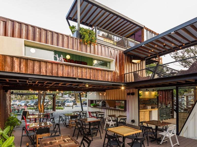 Container cafe đang trở thành trend hot với thiết kế hiện đại, tiết kiệm không gian và dễ dàng di chuyển
