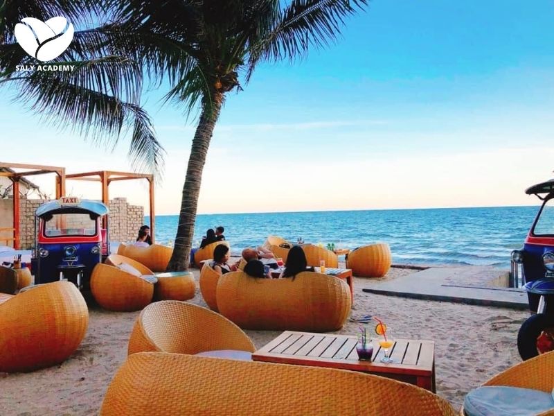 Mô hình cafe ven biển và ven hồ phù hợp với các khu vực du lịch, resort