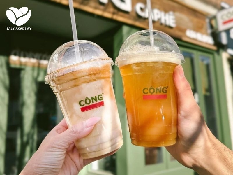 Logo Cộng Cà Phê với phong cách cổ điển, hoài niệm Logo Cộng Cà Phê với phong cách cổ điển, hoài niệm