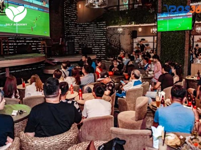 Mô hình quán cafe bóng đá trở nên đặc biệt hút khách tại các đô thị lớn Mô hình quán cafe bóng đá trở nên đặc biệt hút khách tại các đô thị lớn
