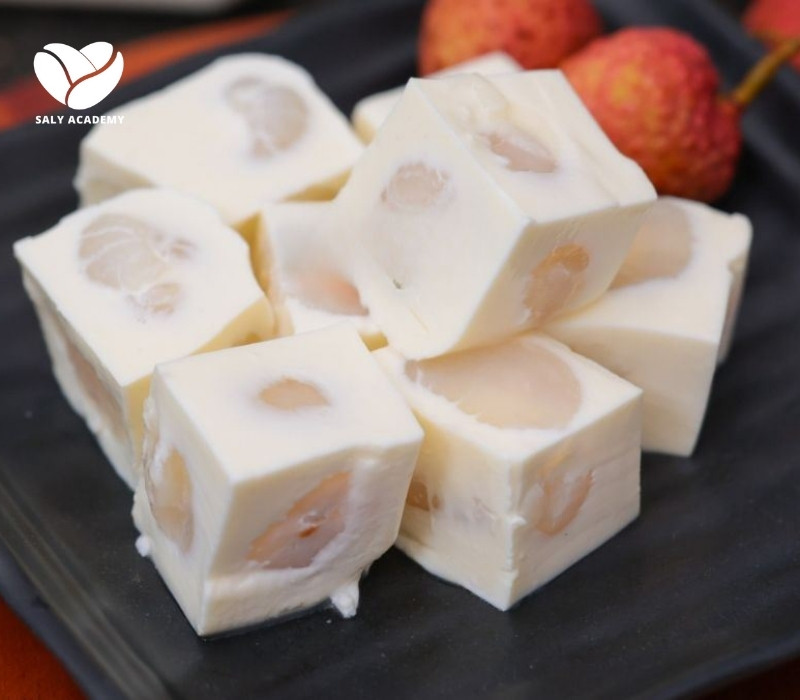 Mẹo làm khúc bạch vải không bị đông, giữ được độ mềm
