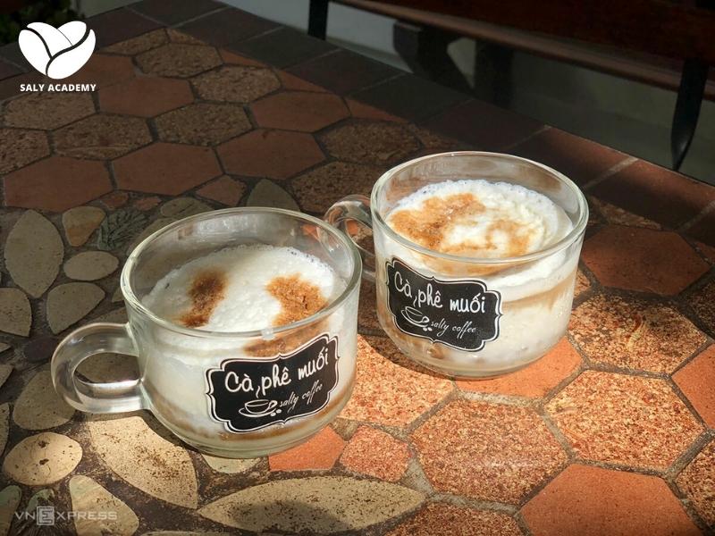 Cafe muối Huế với vị mặn nhẹ, lạ miệng và hấp dẫn nhiều thực khách Cafe muối Huế với vị mặn nhẹ, lạ miệng và hấp dẫn nhiều thực khách