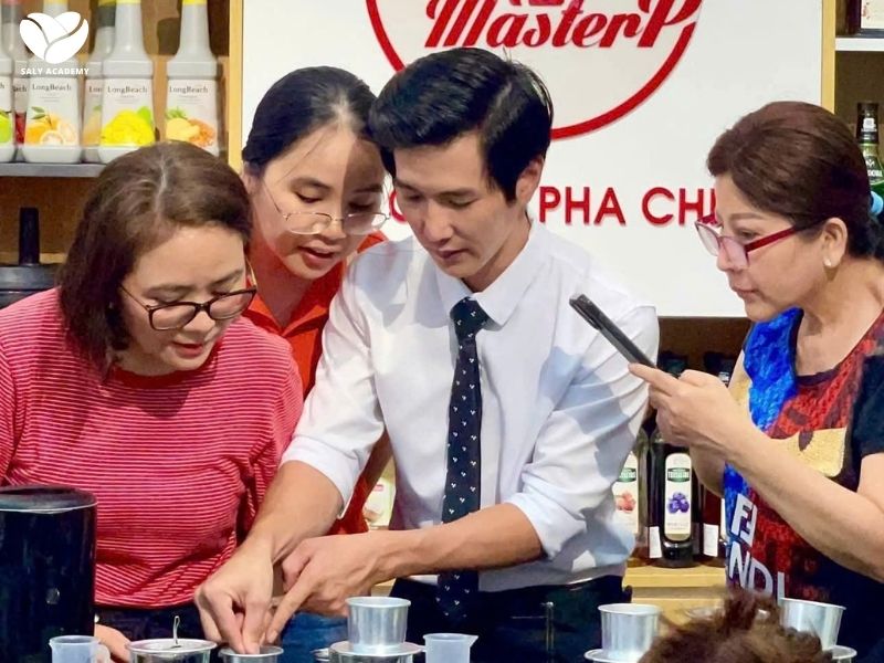 Học pha chế tại Master P Học pha chế tại Master P