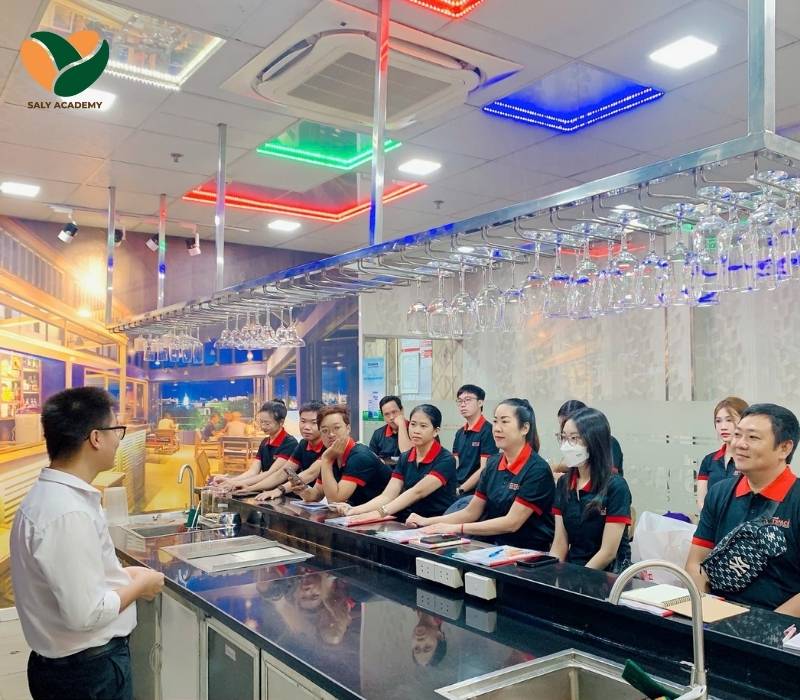 NetSpace tổ chức nhiều khóa học pha chế từ cơ bản đến chuyên sâu