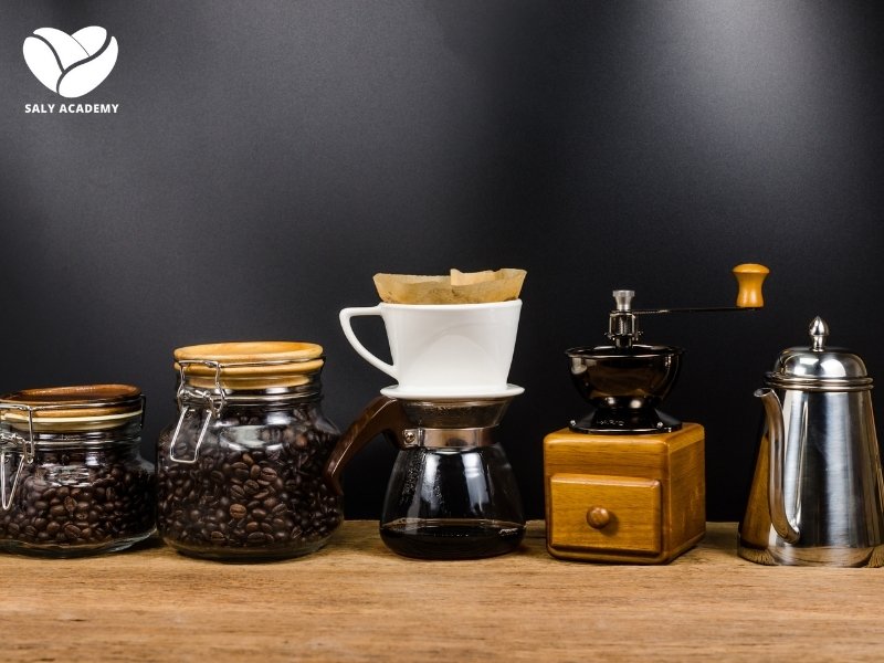 Đầu tư vào thiết bị phù hợp với quy mô và mục tiêu chất lượng của quán Đầu tư vào thiết bị phù hợp với quy mô và mục tiêu chất lượng của quán