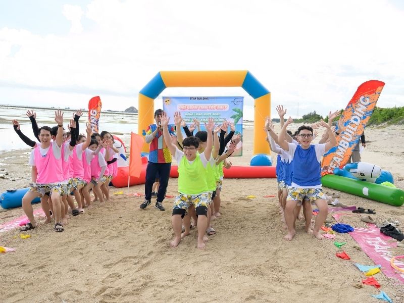 Chương trình Team Building SaLy Group 2025 khép lại trong tiếng cười rộn ràng