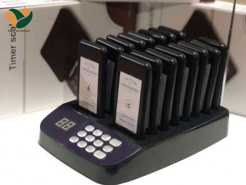 Máy thẻ rung order tự phục vụ Máy thẻ rung order tự phục vụ