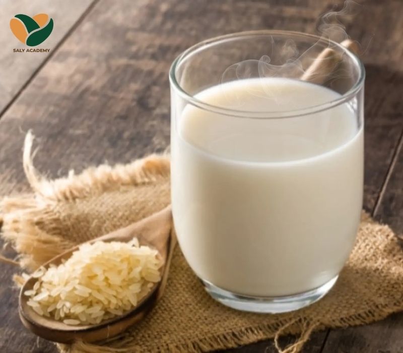 Giá cost của 1 ly trà sữa gạo rang nóng