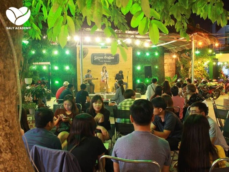 Quán cà phê acoustic phù hợp với những đối tượng khách hàng nào? Quán cà phê acoustic phù hợp với những đối tượng khách hàng nào?