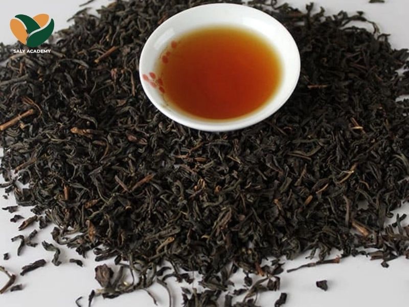 Quá trình làm ra trà đen như thế nào?